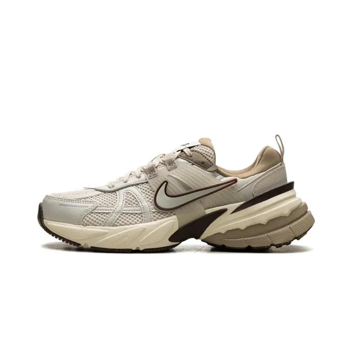 کتونى نایک V2k کرم قهوه ای Nike V2k Run Light Orewood Brown