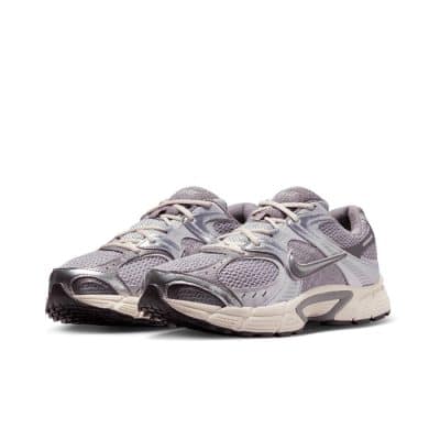 کتونی نایک وی 5 طوسی